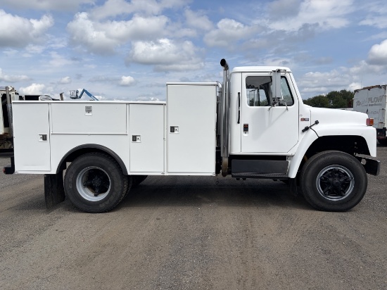 1987 International S1600 Service Truck