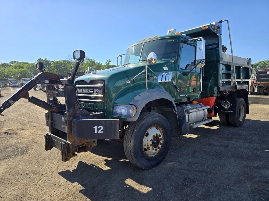 2010 Mack Gu712 6 Wheel Dump Truck