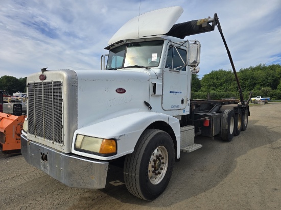 Peterbilt 377 Roll-off Truck