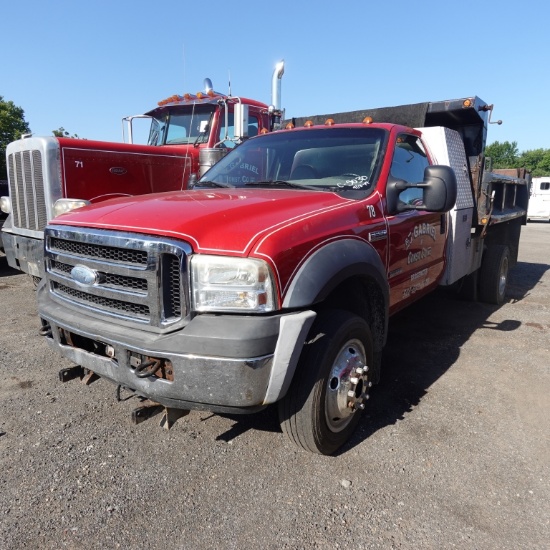 2007 Ford F550 Dump Truck