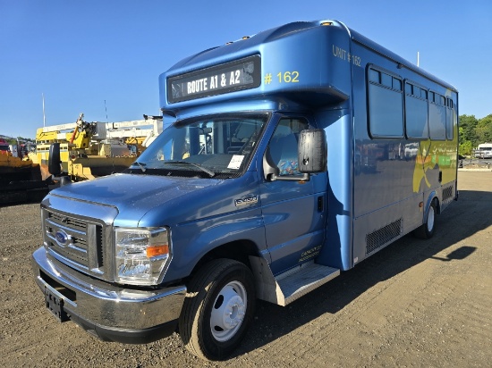 2017 Ford E450 23 Passenger Bus