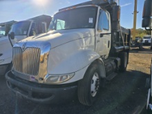 2005 International 8600 6- Wheel Dump Truck