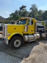 2013 Peterbilt 388 Day Cab Tractor
