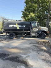 1998 International Dt4700 Water Truck