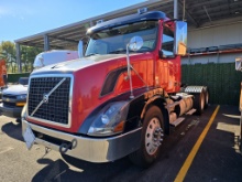 2012 Volvo Vnl Day Cab Tractor