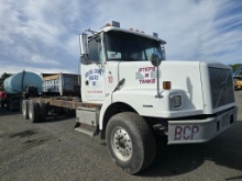 2001 Volvo Wg Cab And Chassis