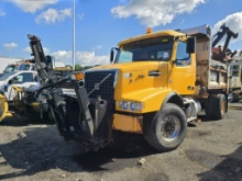 2010 Volvo Vhd 6 Wheel Dump Truck W/ Plow