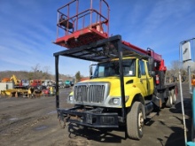 2005 International 7400 Ariel Platform Truck