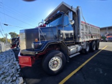 2001 Volvo ACL Tri-axle Dump Truck