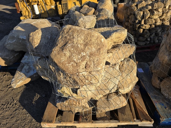 Pallet- Assorted Field Stone