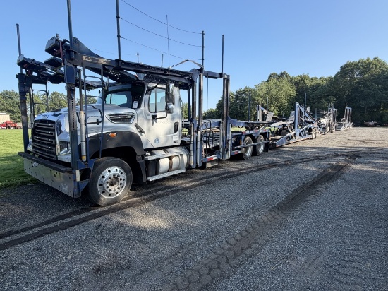 2016 Freightliner 114sd Autohauler W/ Trailer