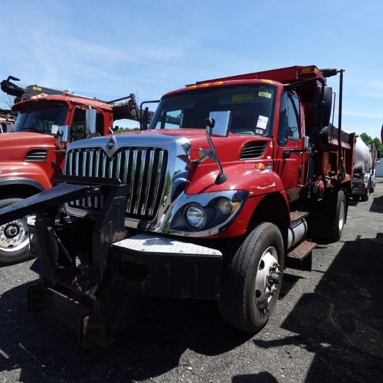 2010 International 7400 Single Axle Dump Truck