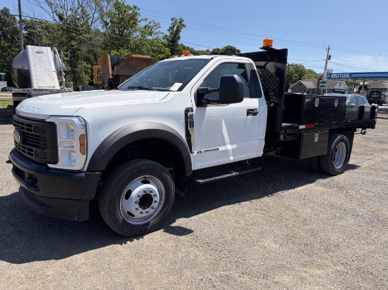 2022 Ford F550 Xl Flatbed Truck