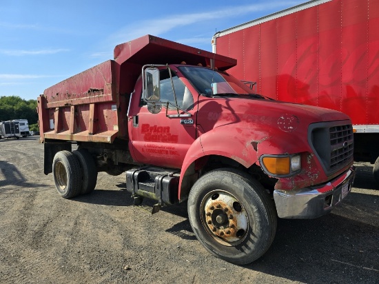 2000 Ford F650 Xl Dump Truck