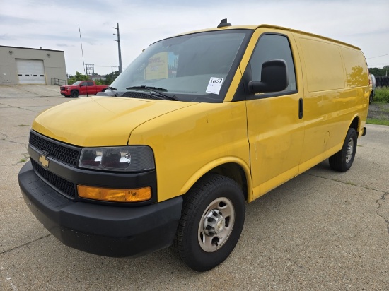 2021 Chevy Express Cargo Van