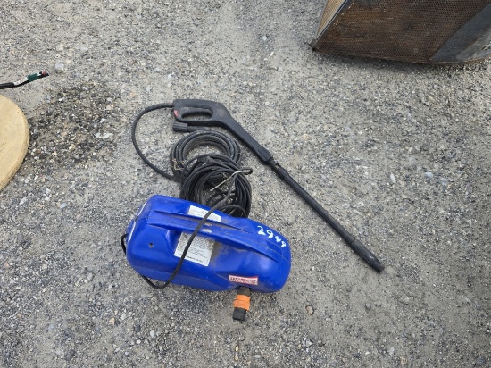 Campbell Hausfield 1300psi Pressure Washer