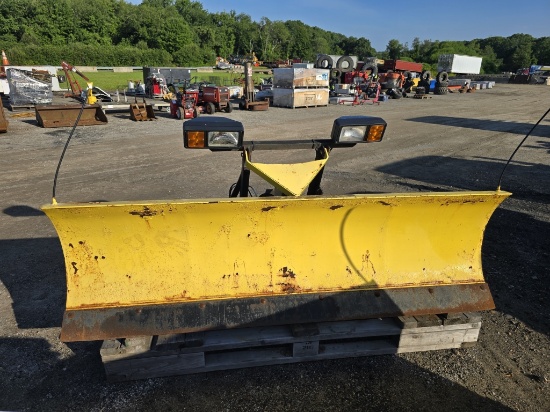 7ft 6in Snow Plow W/ Head Gear
