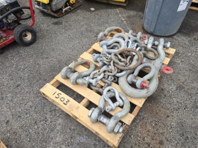 Pallet- Assorted Shackles