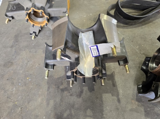 New Volvo ACL 6-Spoke Wheel Hub Assembly