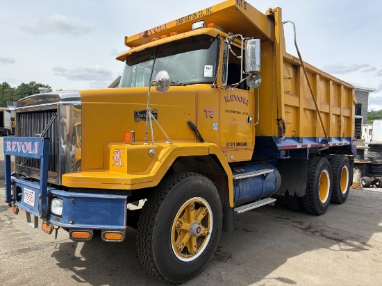 1998 Volvo ACL 10 Wheel Dump Truck
