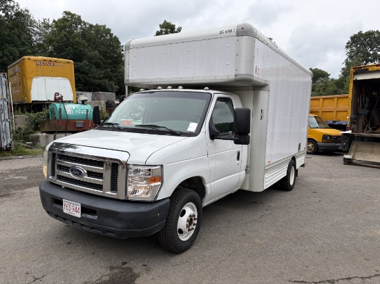 2008 Ford E450 Box Truck