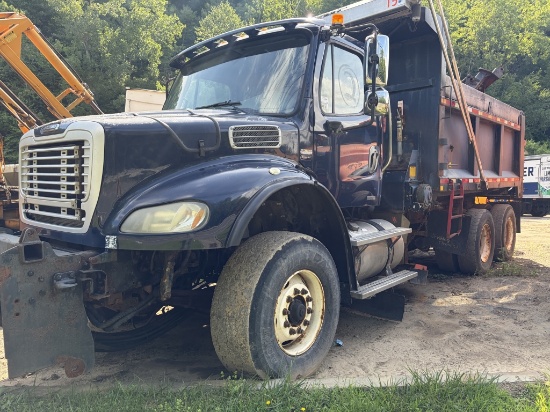 2010 Freightliner M2 Dump Truck