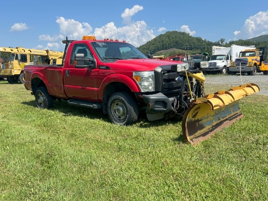 2012 Ford F350 W/ Plow