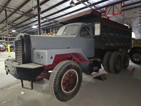 1964 Mack B81 10- Wheel Dump Truck