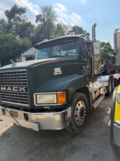2002 Mack Ch612 Day Cab Tractor