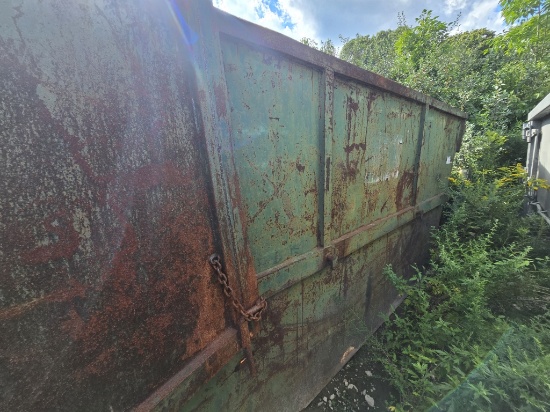 23 Yard Lugger Box