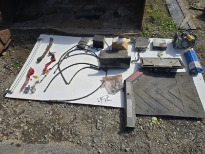 Lot- Truck Parts