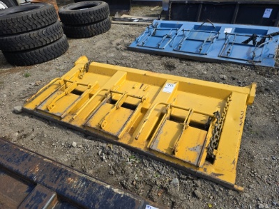85in Steel Tailgate W/ 3 Scuttles
