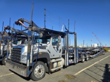 2018 Freightliner 114SD Autohauler W/ Trailer