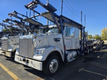 2017 Freightliner 122sd Autohauler Sleeper W/ TRL