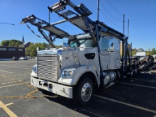 2017 Freightliner 122sd Autohauler Sleeper W/ TRL