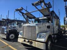 2017 Freightliner 122sd Autohauler Sleeper W/ TRL