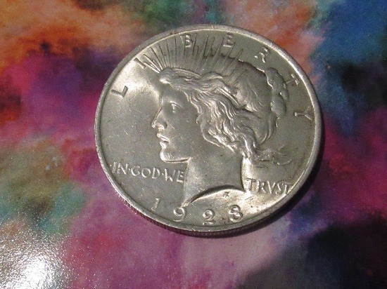 1923 PEACE DOLLAR MS-65 Est: 135.00