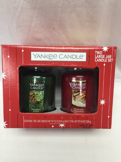 Yankee Candle 2 Pack 22oz Candles/Balsam & Cedar & Sparkling Cinnamon