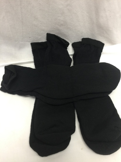 (3) Pair of Socks