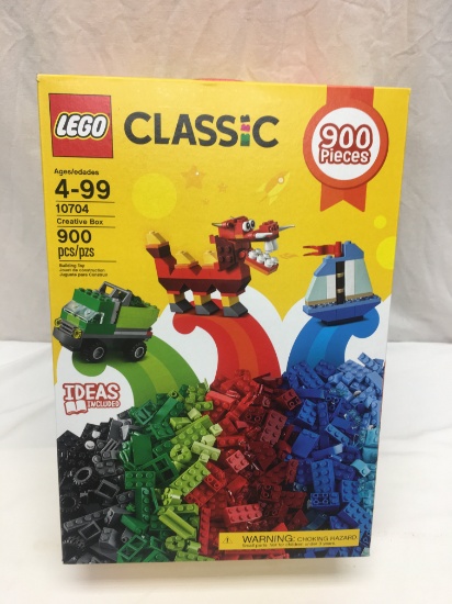 LEGO Classic 900 Piece Creative Box with Ideas Included