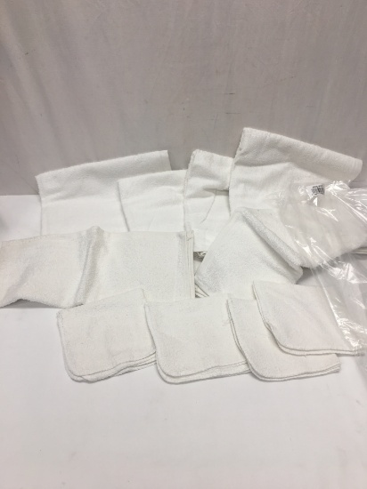 Artic White Towel Set (4 Bath, 2 Hand, 4 Face Cloths)