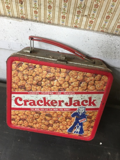 Vintage Cracker Jack Metal Kids Luchbox