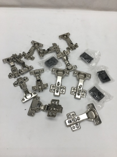Box Lot/Cabinet Door Hinges & Knobs