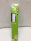 Commercial Electric 18in LED Under Cabinet Light