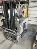 Crown Model RC5535-30 Electric Counter Balance Forklift