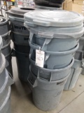 Rubbermaid Brute Trash Cans With Lids (Bid Price x8)