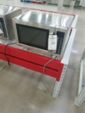 Amana Commerical Microwave Oven