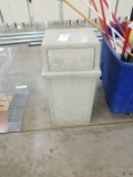 Rubbermaid Trash Can With Flip Style Lid