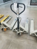 Crown 5000lb Manual Pallet Jack