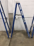 Louisville 4ft Fiberglass Step Ladder